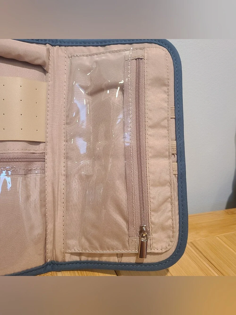 Jewelry Holder Travel Teal Quilted